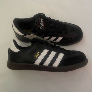 Adidas Samba Classic Black indoor soccer shoes